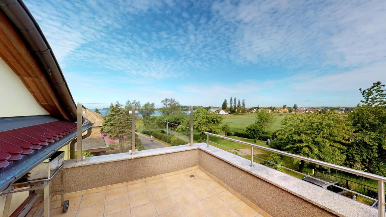 Haus Silbermowe Apartamento Middelhagen Exterior foto